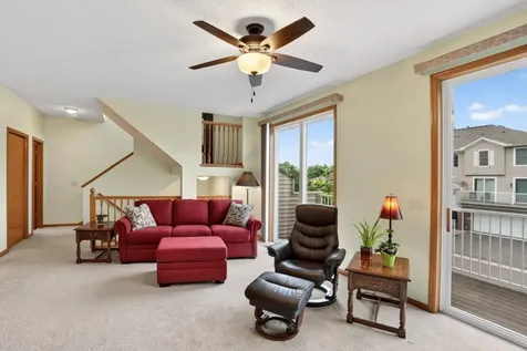 20016 Heritage Drive Lakeville MN 55044
