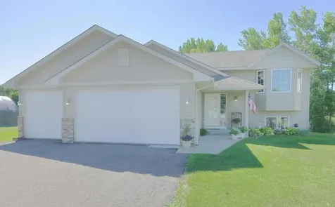 425 66th Street SW Waverly MN 55390