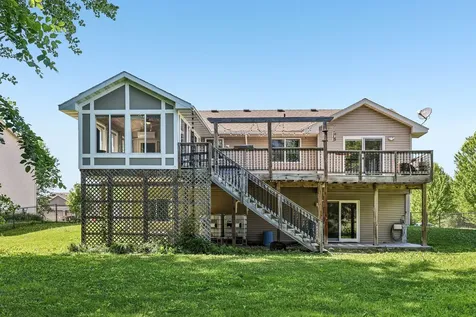 425 66th Street SW Waverly MN 55390