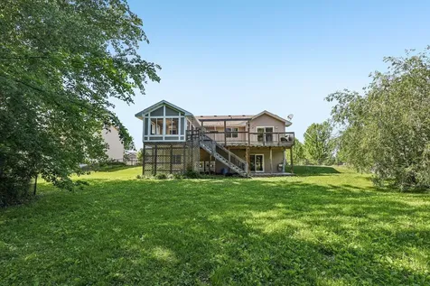 425 66th Street SW Waverly MN 55390