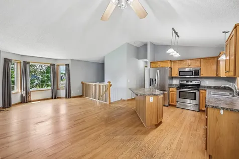 425 66th Street SW Waverly MN 55390