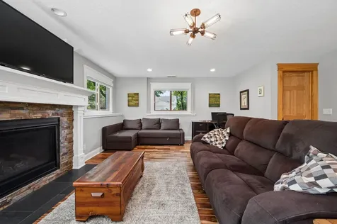 7311 Trotters Circle Chanhassen MN 55317