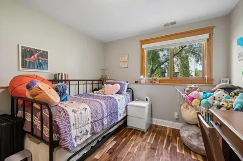 7311 Trotters Circle Chanhassen MN 55317