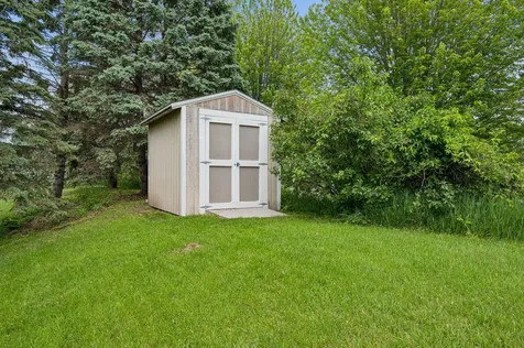 7311 Trotters Circle Chanhassen MN 55317