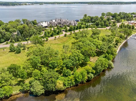 1415 Bracketts Point Road Orono MN 55391