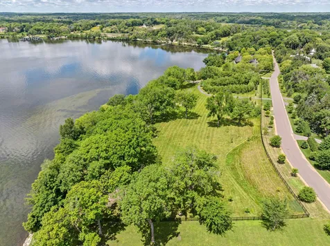 1415 Bracketts Point Road Orono MN 55391