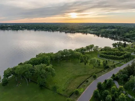 1415 Bracketts Point Road Orono MN 55391