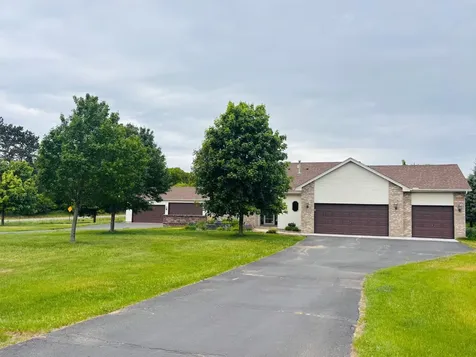 13938 298th Avenue NW Princeton MN 55371