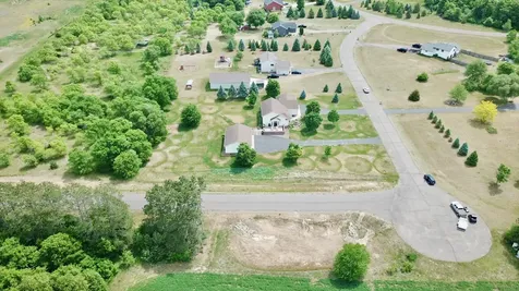 13938 298th Avenue NW Princeton MN 55371