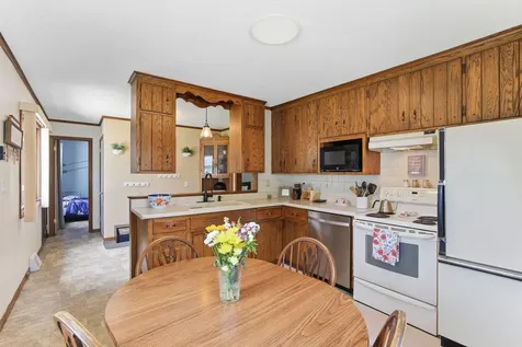 2968 Asbury Street Roseville MN 55113