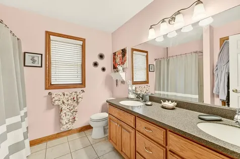 917 5th Avenue NW Byron MN 55920
