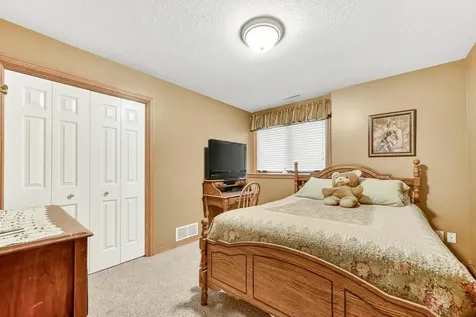 917 5th Avenue NW Byron MN 55920