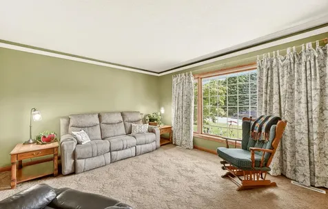 917 5th Avenue NW Byron MN 55920
