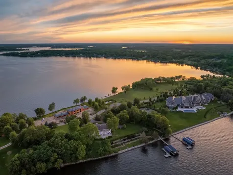1480 Bracketts Point Road Wayzata MN 55391