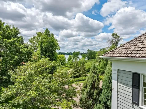 1480 Bracketts Point Road Wayzata MN 55391