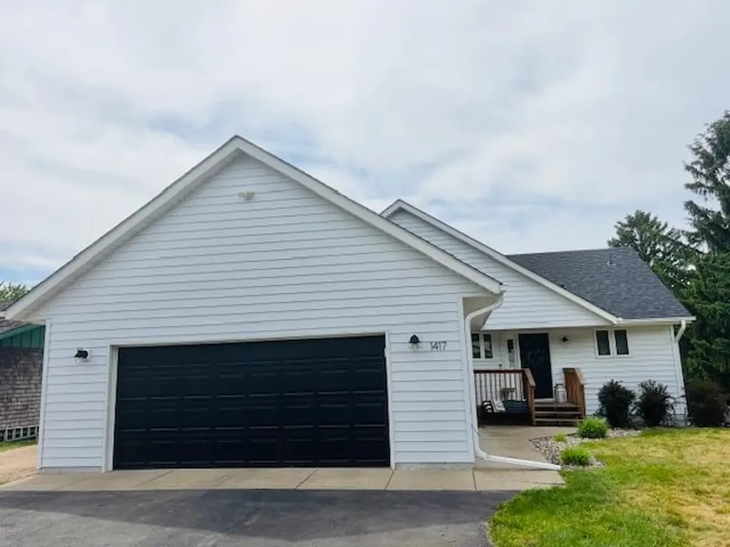 1417 Broadway Avenue S Sauk Rapids MN 56379