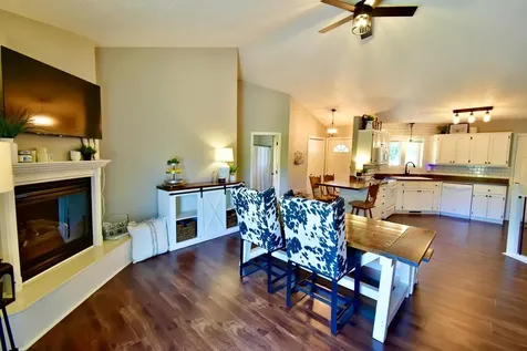 1417 Broadway Avenue S Sauk Rapids MN 56379
