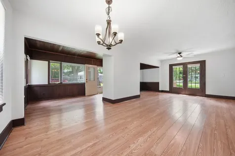 402 Stewart Road Willernie MN 55090