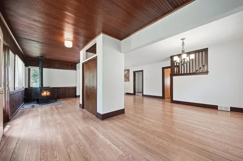 402 Stewart Road Willernie MN 55090