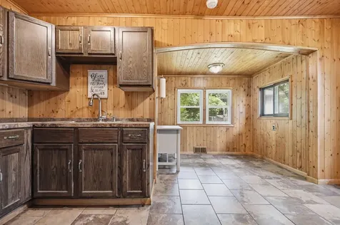 402 Stewart Road Willernie MN 55090