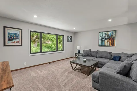12 Oak Shore Drive Burnsville MN 55306