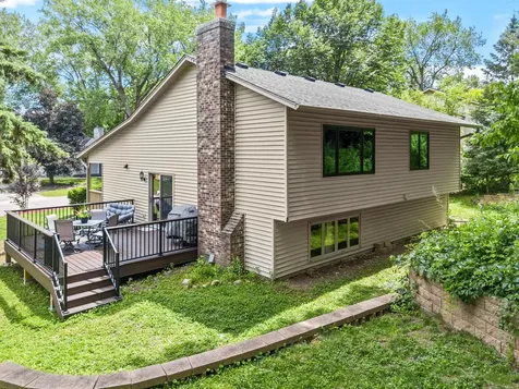 12 Oak Shore Drive Burnsville MN 55306