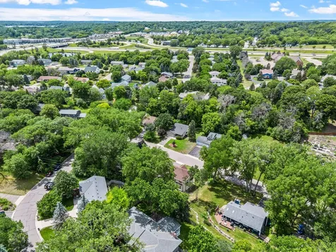 12 Oak Shore Drive Burnsville MN 55306
