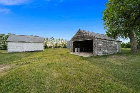 2137 50th Avenue Jasper MN 56144
