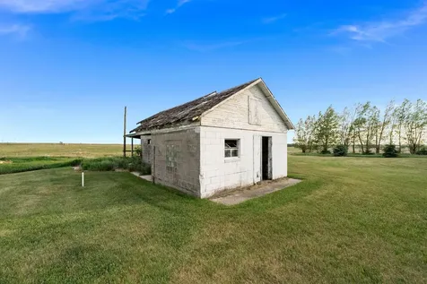 2137 50th Avenue Jasper MN 56144