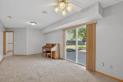 28064 Crane Street Isanti MN 55040