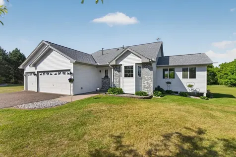 28064 Crane Street Isanti MN 55040