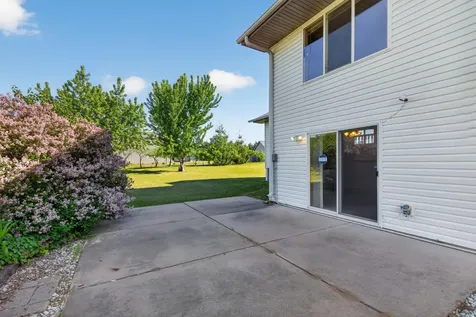 28064 Crane Street Isanti MN 55040
