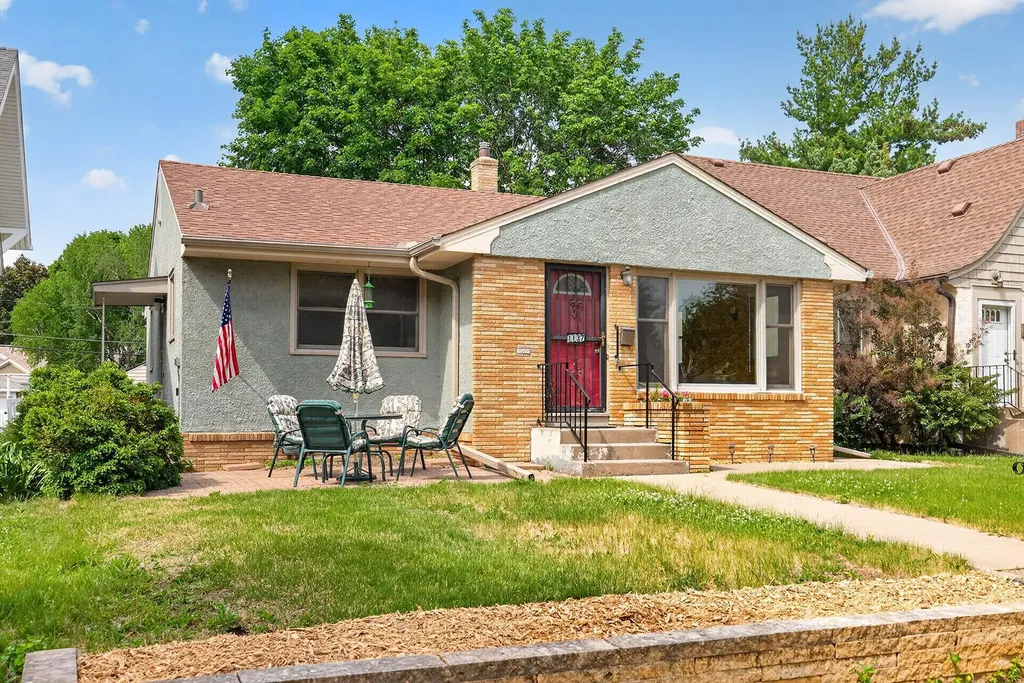 1137 Osceola Avenue Saint Paul MN 55105