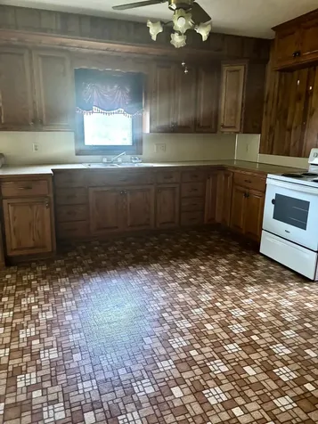 301 W 3rd Street Sherburn MN 56171