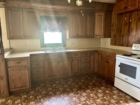 301 W 3rd Street Sherburn MN 56171