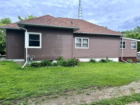 301 W 3rd Street Sherburn MN 56171