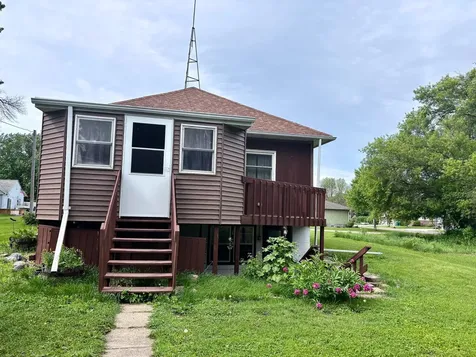 301 W 3rd Street Sherburn MN 56171