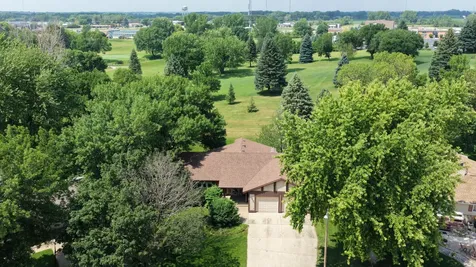 2100 4th Avenue SE Willmar MN 56201