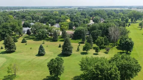 2100 4th Avenue SE Willmar MN 56201