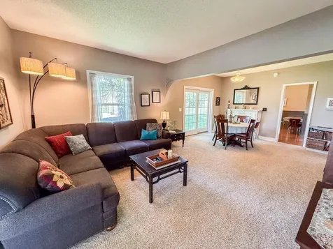 1316 W Fairview Avenue Olivia MN 56277