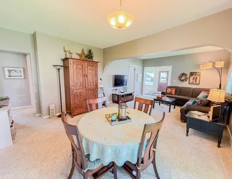 1316 W Fairview Avenue Olivia MN 56277