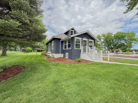 1316 W Fairview Avenue Olivia MN 56277