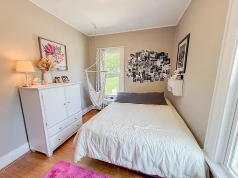 1316 W Fairview Avenue Olivia MN 56277