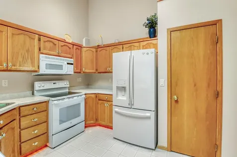 3620 5th Street S Moorhead MN 56560