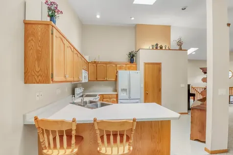 3620 5th Street S Moorhead MN 56560