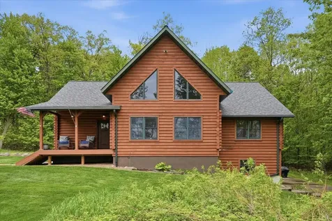 260 4th Avenue Clayton WI 54004