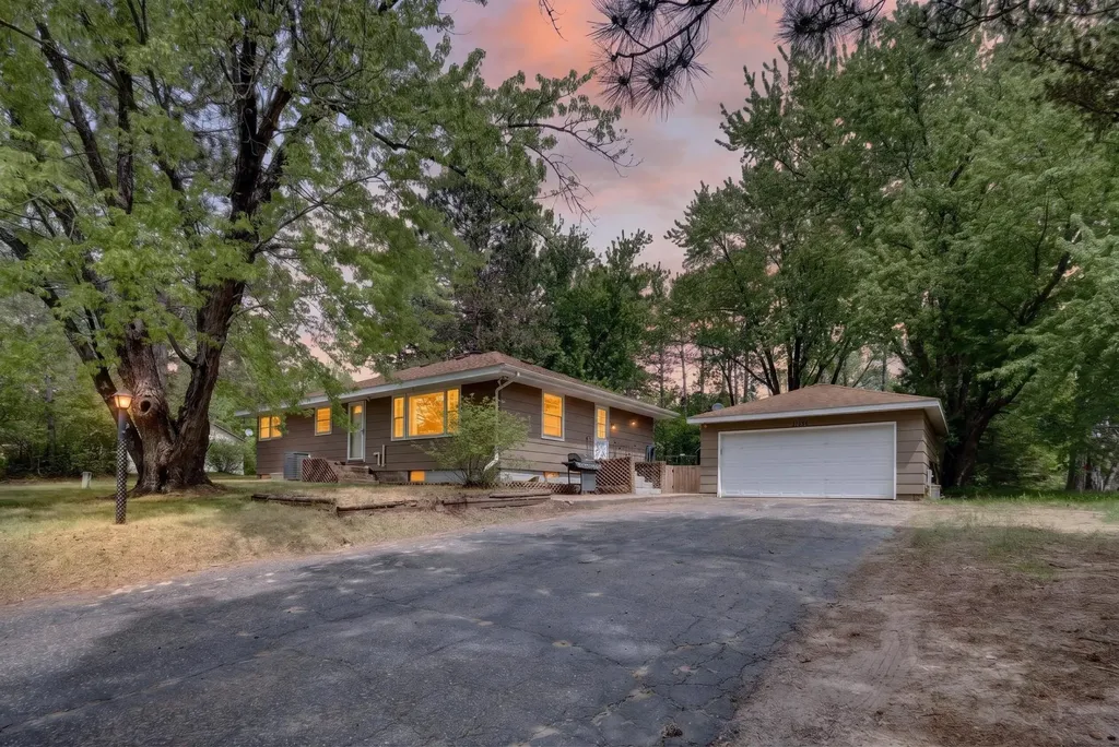 31356 2nd Street Pengilly MN 55775