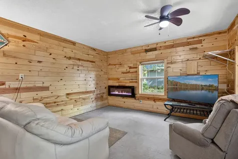 8612 Paradise Beach Road Brainerd MN 56401