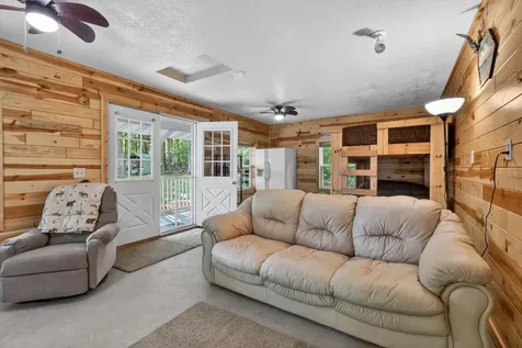 8612 Paradise Beach Road Brainerd MN 56401