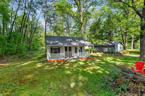 8612 Paradise Beach Road Brainerd MN 56401